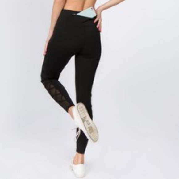 Active Lace-Up Mesh Side Workout Leggings - BLACK - Picture 4 of 4